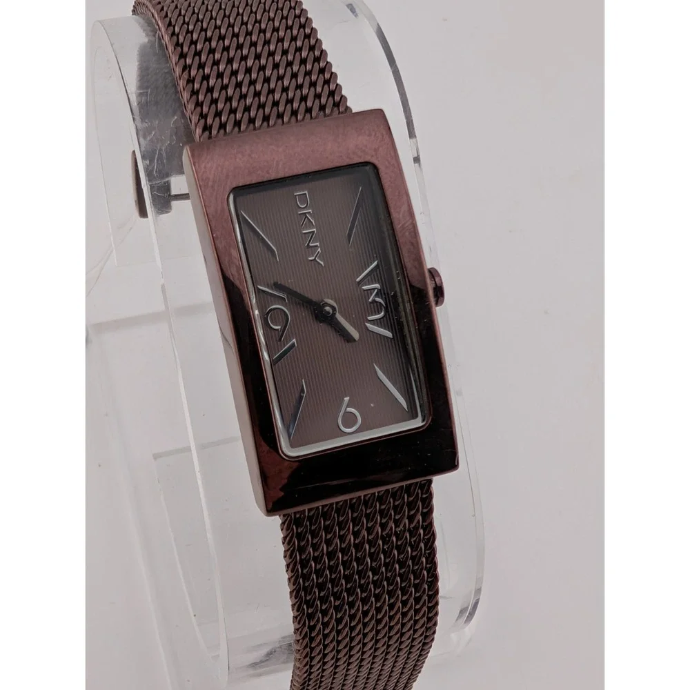 DKNY‎ Watch Women 17mm Case 6